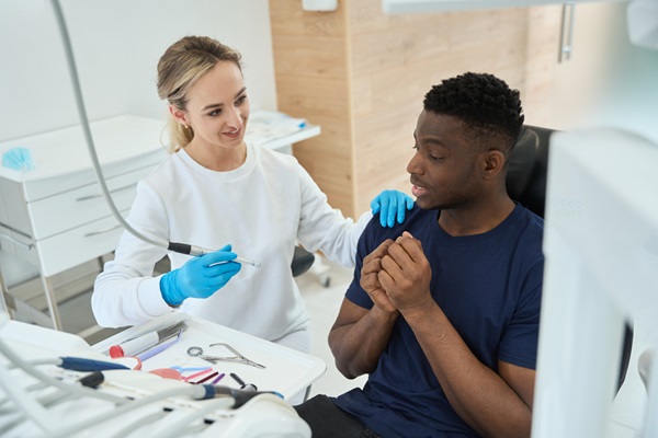 How A Dentist Can Help With Dental Anxiety