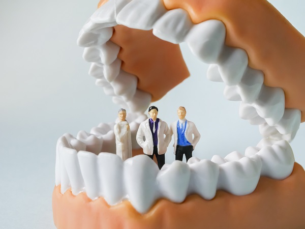 Root Canal Therapy Options For A Chipped Tooth