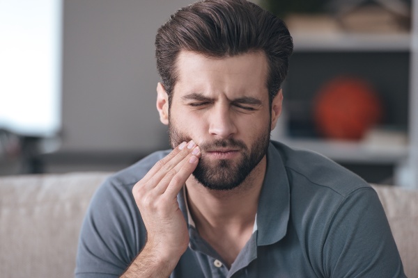 Things You Must Know When You Have A Chipped Tooth